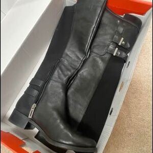 Ivanka Trump Onna Black leather riding style boot